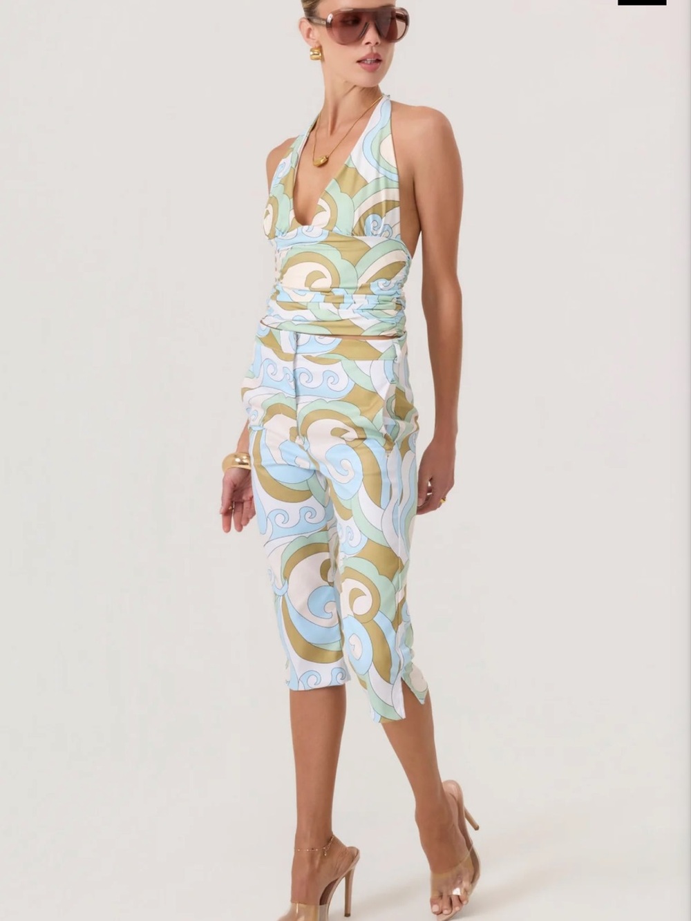 HYPEACH SET Swirl Halter Top & Capri